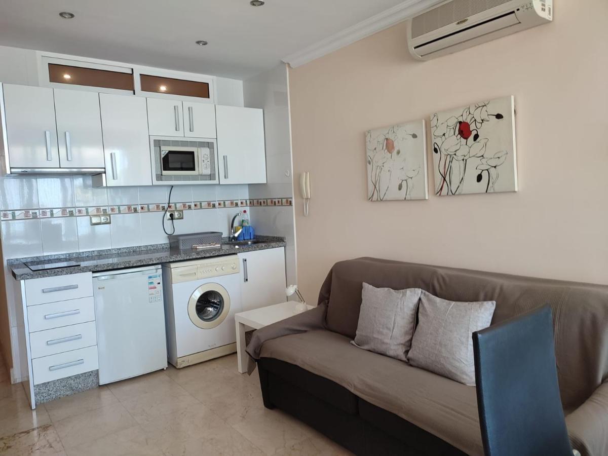 Turisstiko La Roca Chica 2 Apartman Torremolinos Kültér fotó