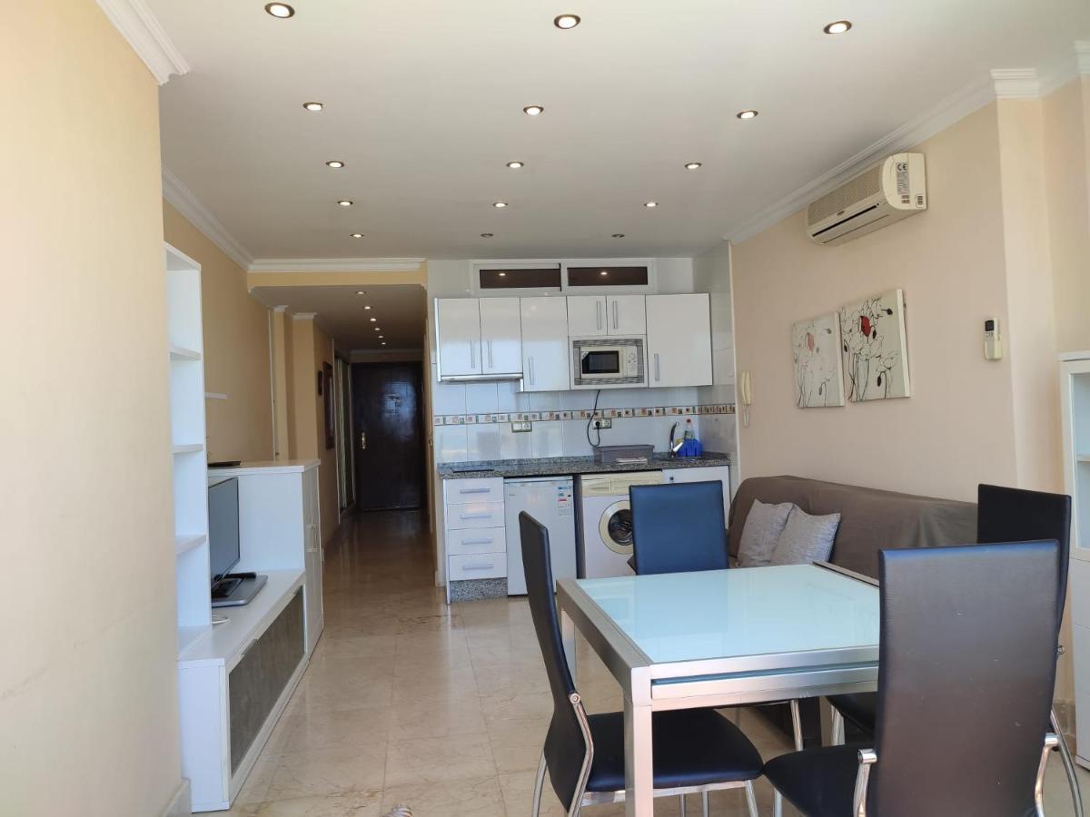 Turisstiko La Roca Chica 2 Apartman Torremolinos Kültér fotó