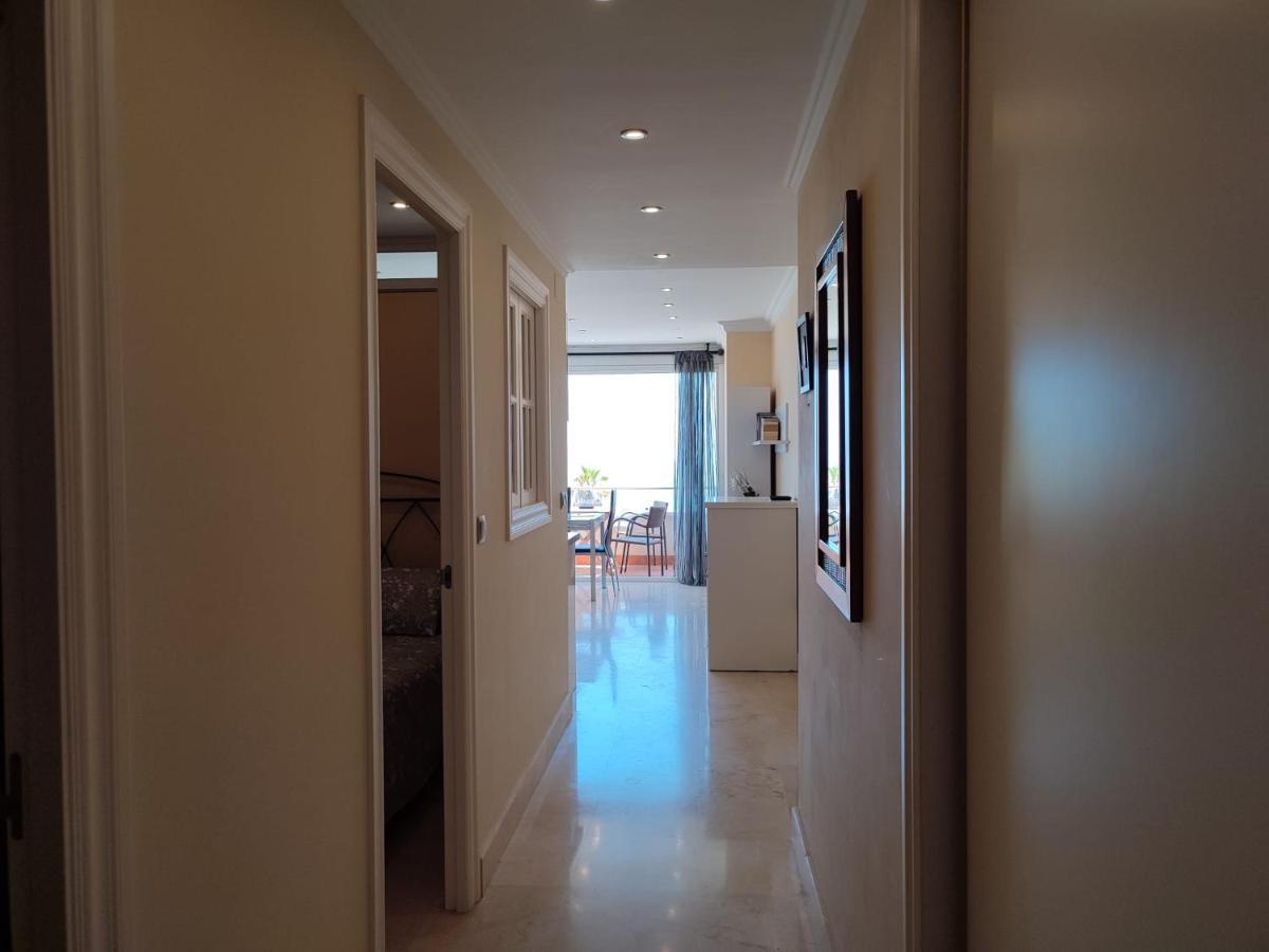 Turisstiko La Roca Chica 2 Apartman Torremolinos Kültér fotó