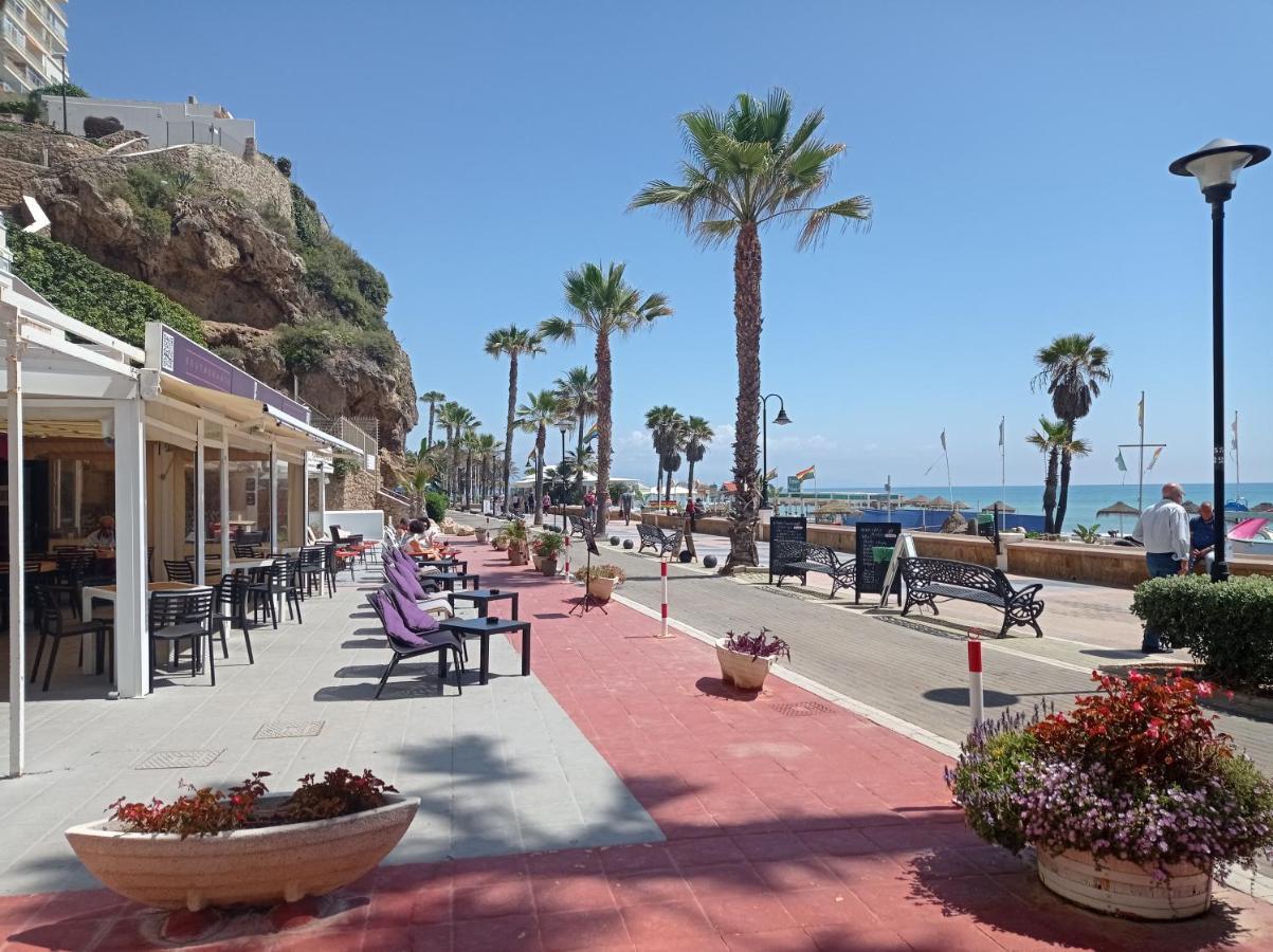 Turisstiko La Roca Chica 2 Apartman Torremolinos Kültér fotó